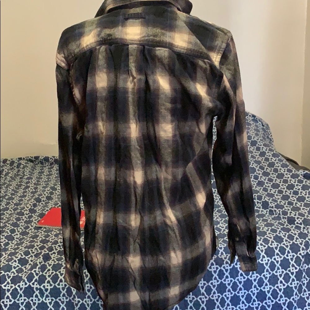 Flannel - Picture 4 of 4